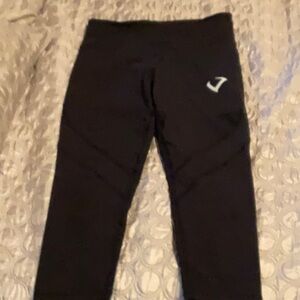 Black leggings medium